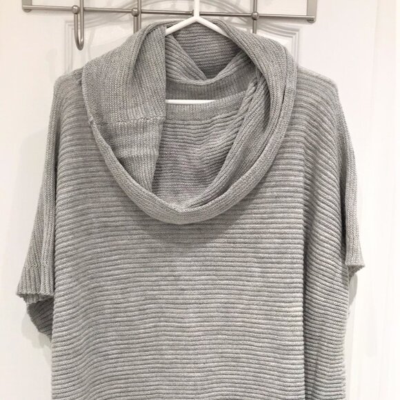 Leroy & Perry Alpaca Blend Poncho Cape Sweater Very Soft Lightweight OS - Picture 2 of 7